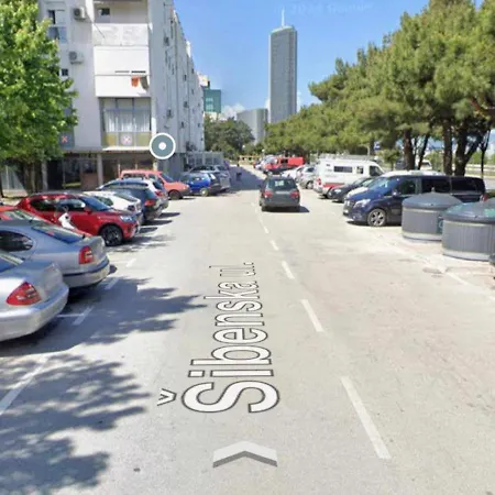 Monlux アパート *