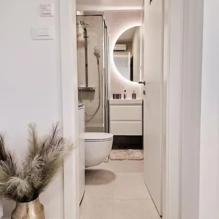 Monlux Apartment